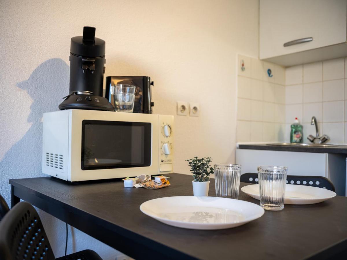 Appartement Climatise Avec Parking A 6Min A Pied De La Gare St Charles Marselha Exterior foto