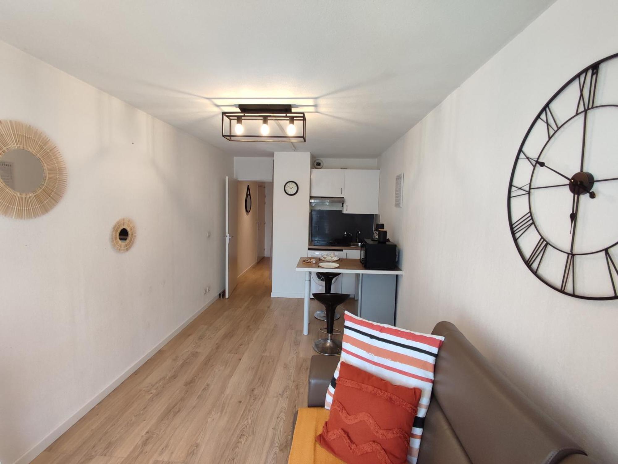 Appartement Climatise Avec Parking A 6Min A Pied De La Gare St Charles Marselha Exterior foto